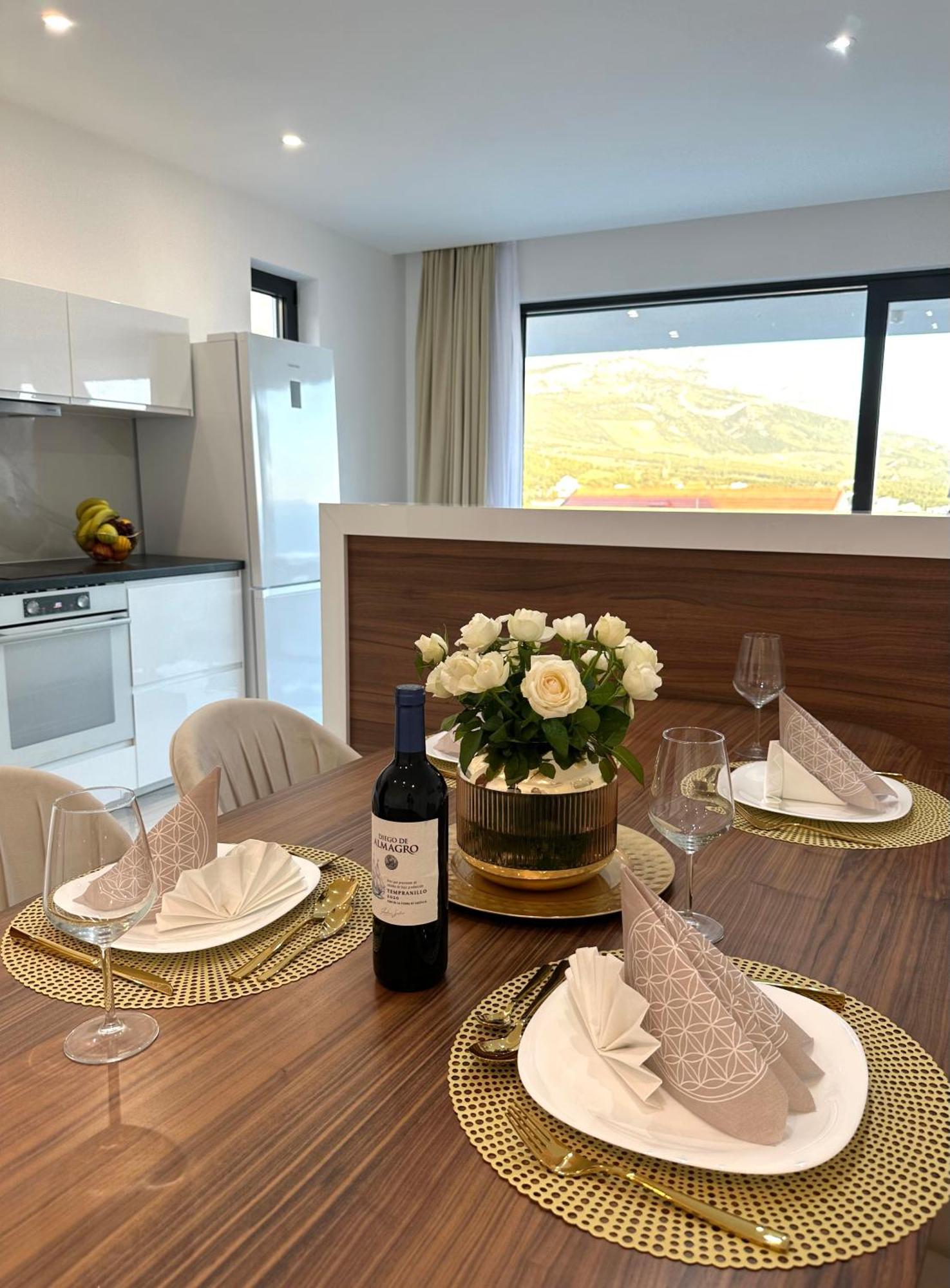 Villa Apartment Danny Baška Voda Екстериор снимка